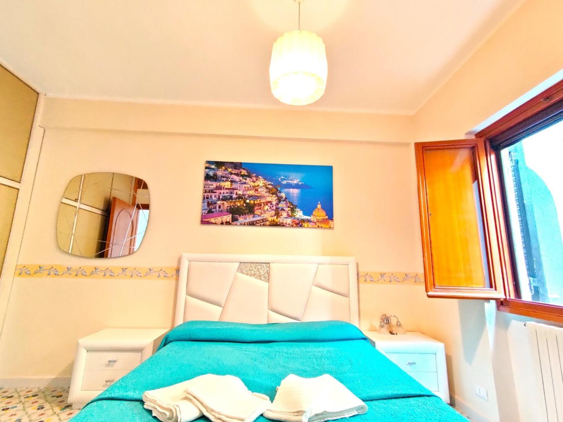 Casa La Scogliera Apartment Praiano Luaran gambar